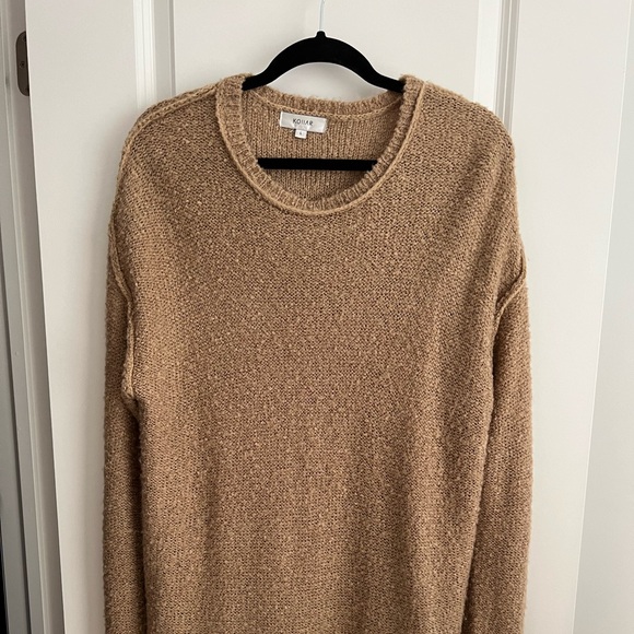 Kollar Clothing Sweater - Picture 2 of 8